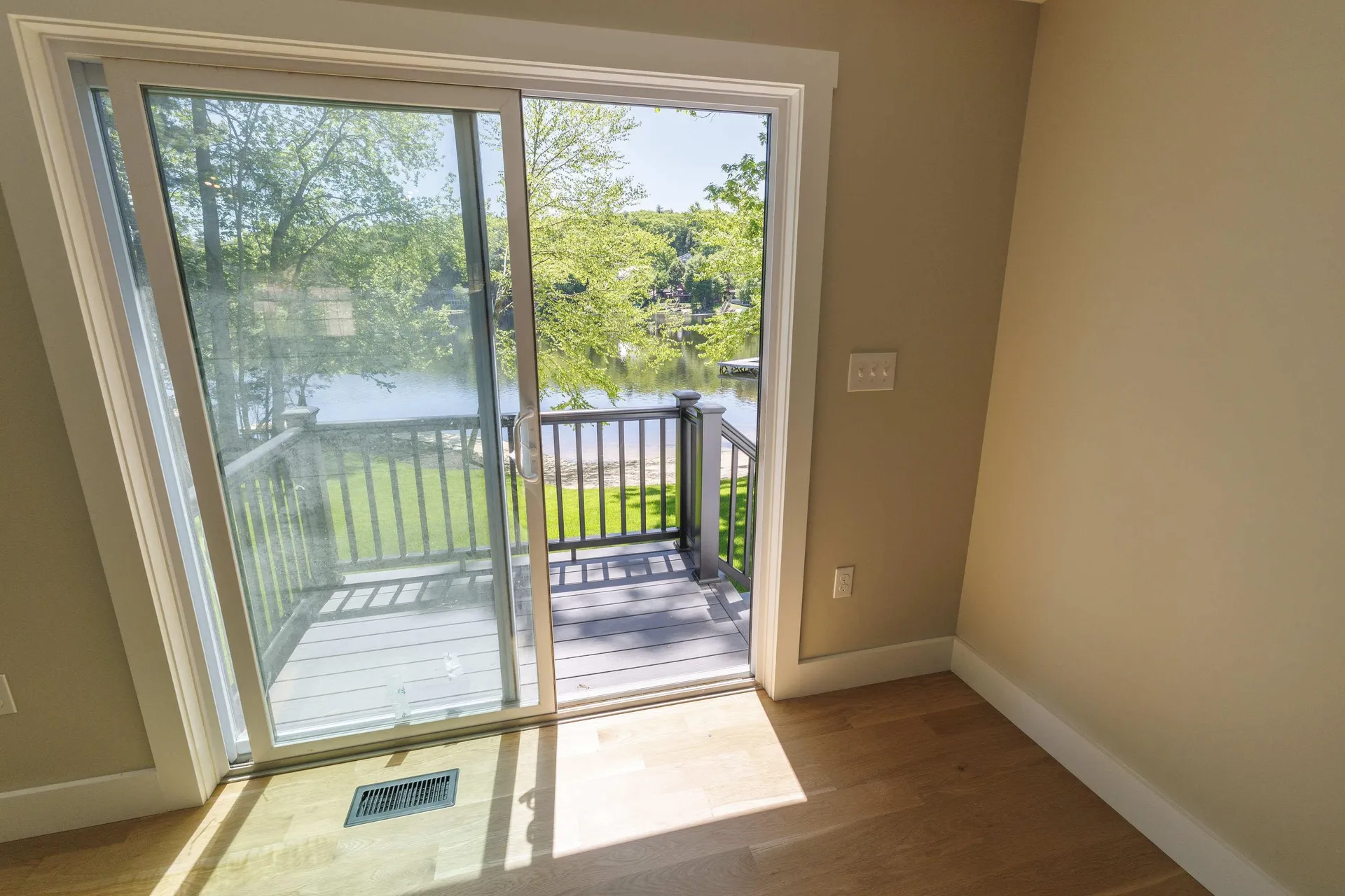 39 Lakeview Drive Nottingham NH 03290