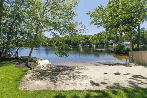 39 Lakeview Drive Nottingham NH 03290