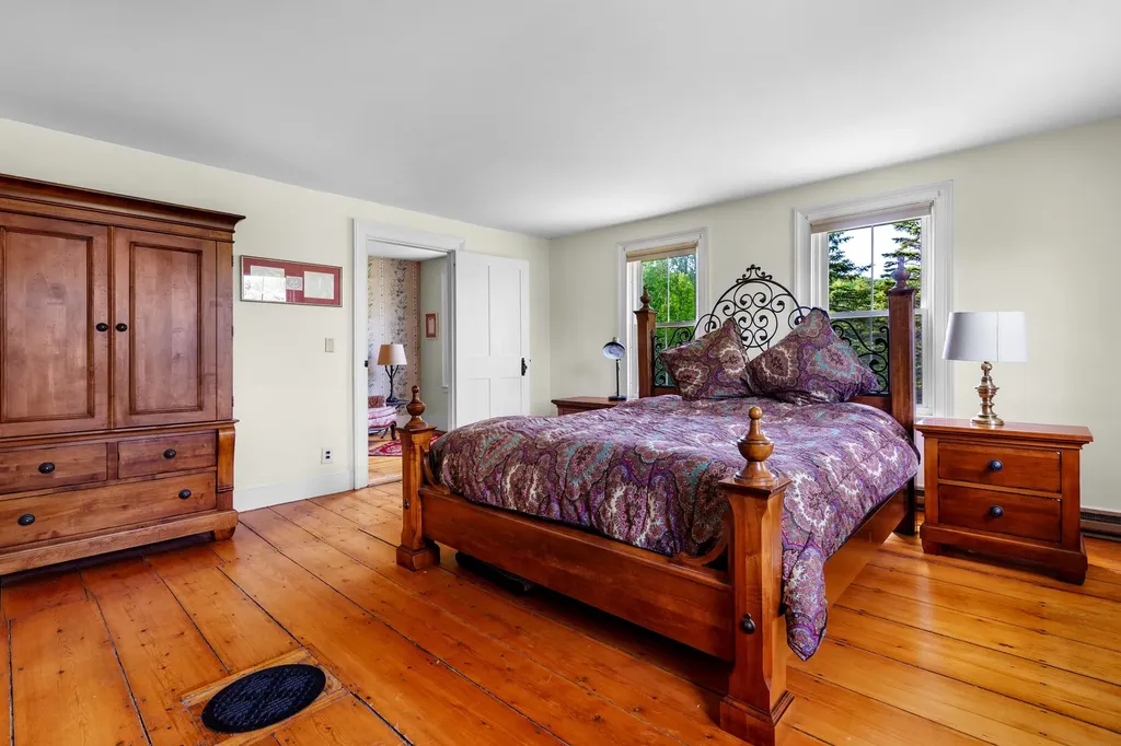 1574 Weir Road Williamstown VT 05679