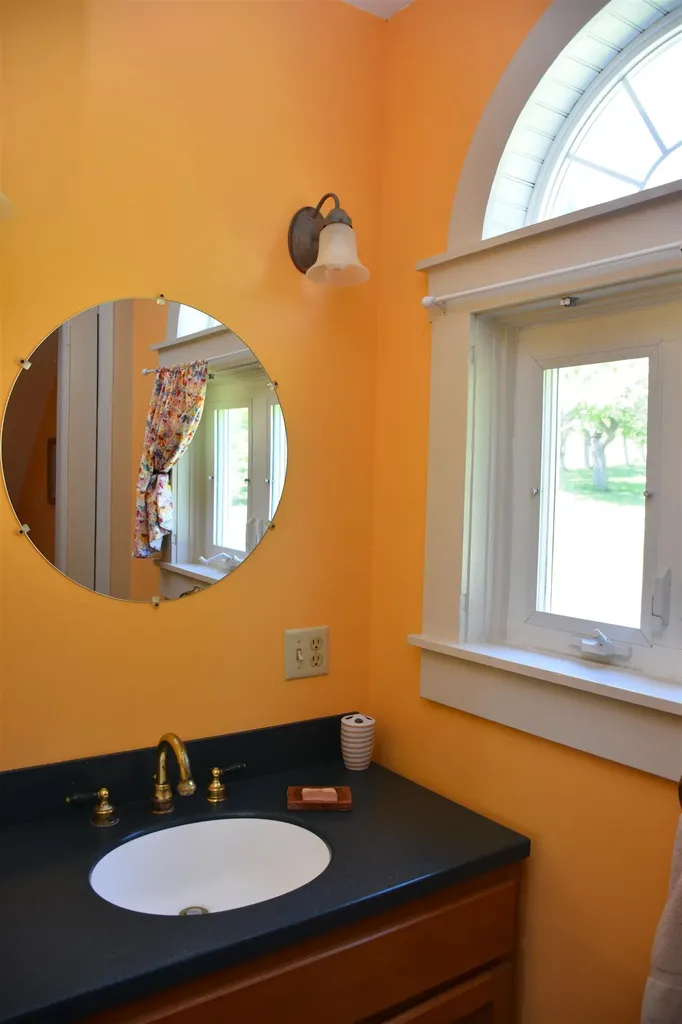 1574 Weir Road Williamstown VT 05679