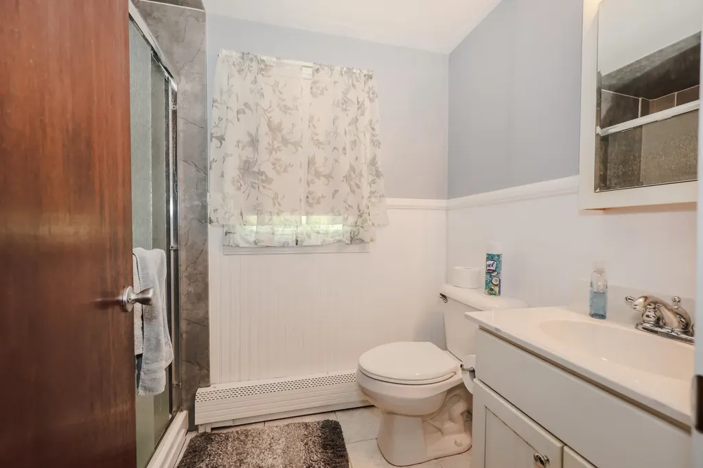 7 Bigwood Drive Merrimack NH 03054