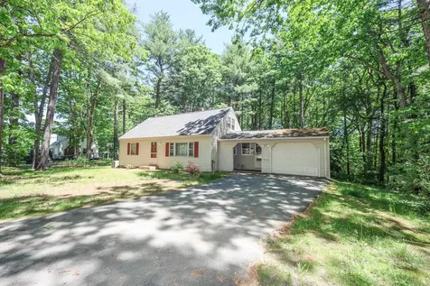 7 Bigwood Drive Merrimack NH 03054