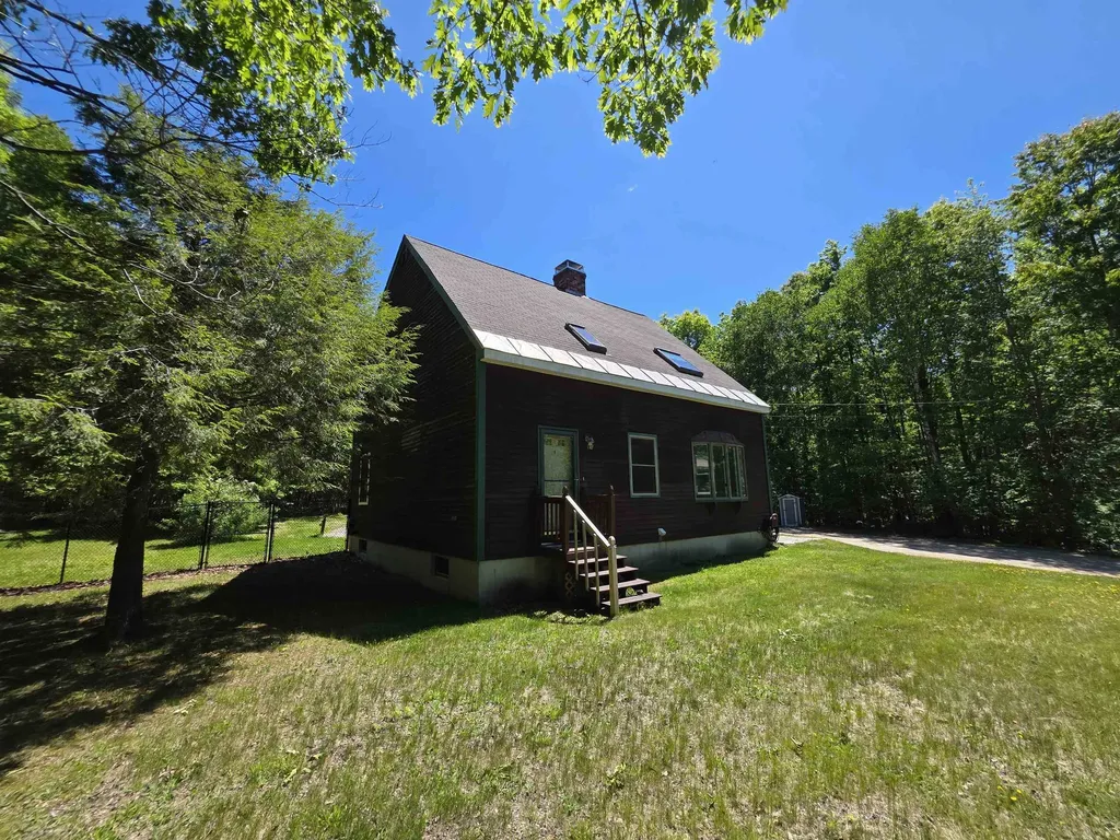 58 Berry Road Milton NH 03852