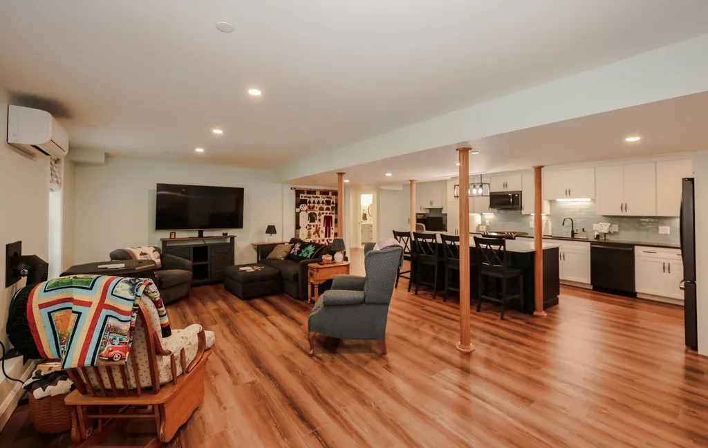 47 Boxwood Drive Auburn NH 03032