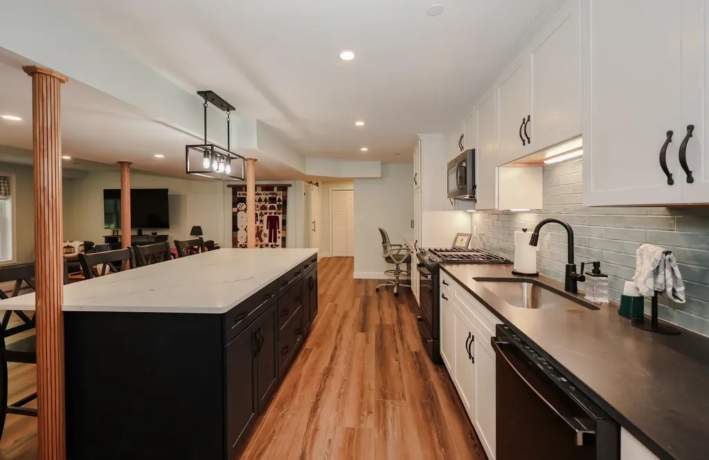 47 Boxwood Drive Auburn NH 03032