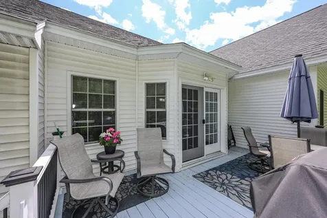 47 Boxwood Drive Auburn NH 03032