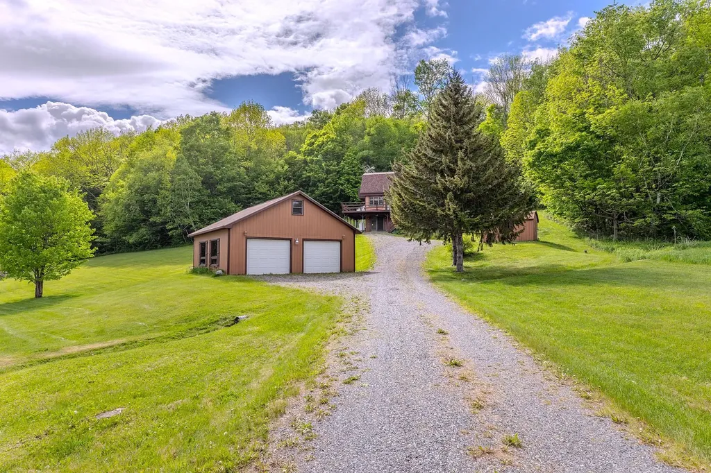 358 High Meadow Way Danby VT 05739