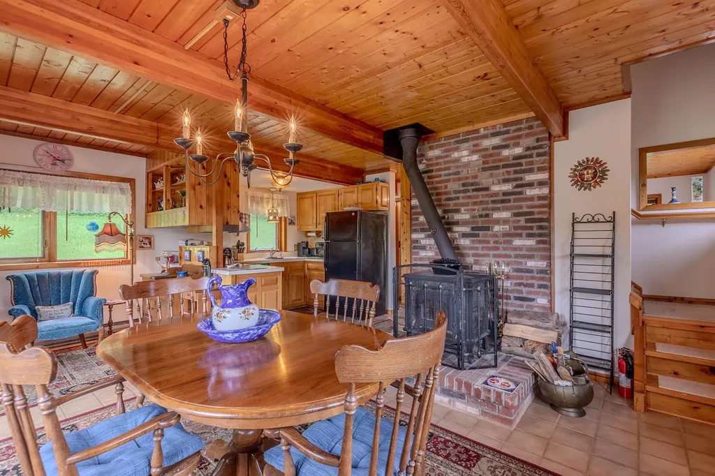 358 High Meadow Way Danby VT 05739