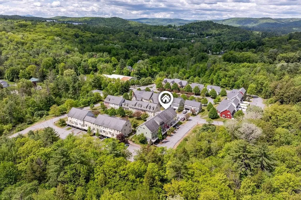 19 Forest Edge Drive Hanover NH 03755