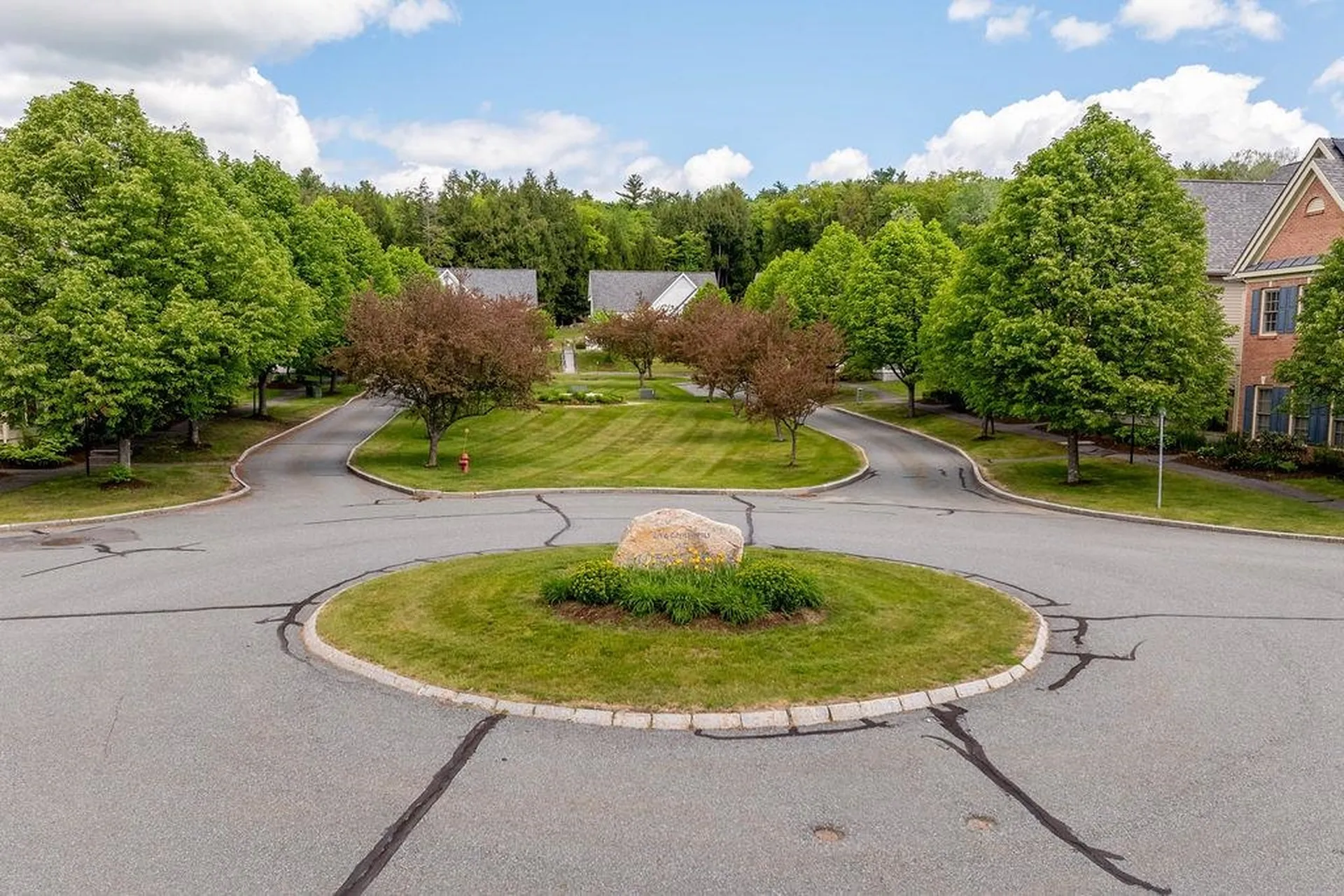 19 Forest Edge Drive Hanover NH 03755