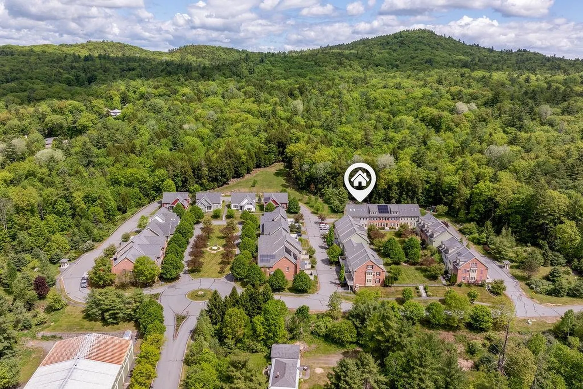 19 Forest Edge Drive Hanover NH 03755
