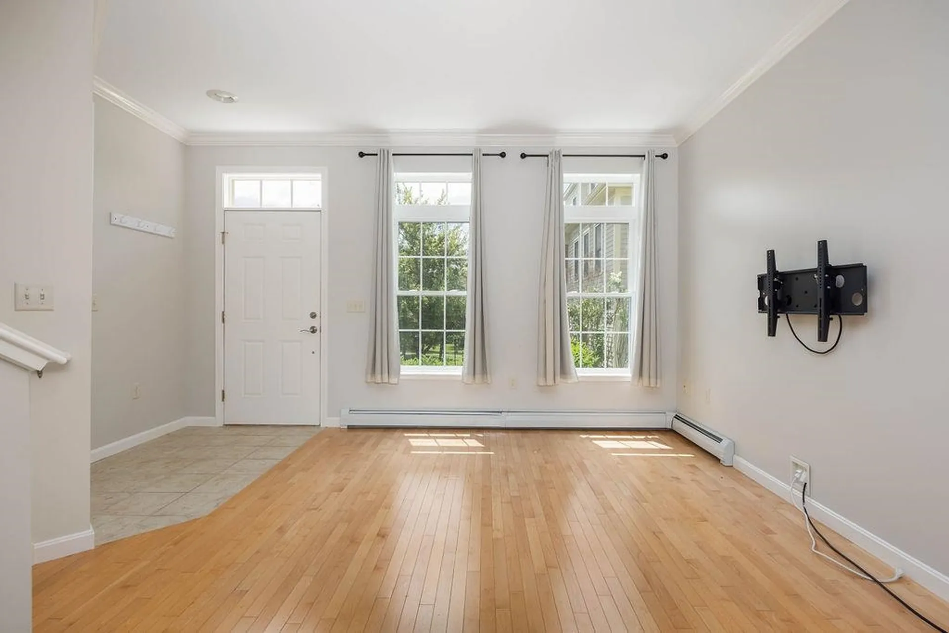 19 Forest Edge Drive Hanover NH 03755