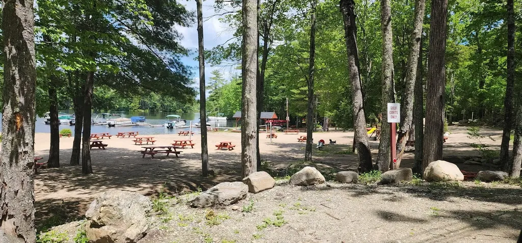122 Mohegan Drive Rochester NH 03867