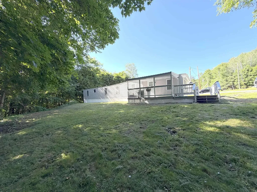 85 Coffin Road Epping NH 03042