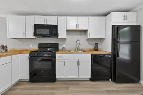 85 Coffin Road Epping NH 03042