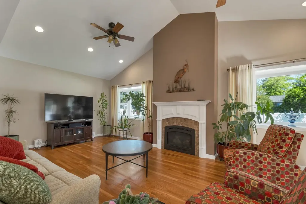 14 Preston Street Goffstown NH 03045