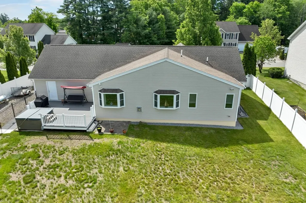 14 Preston Street Goffstown NH 03045
