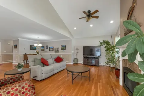 14 Preston Street Goffstown NH 03045