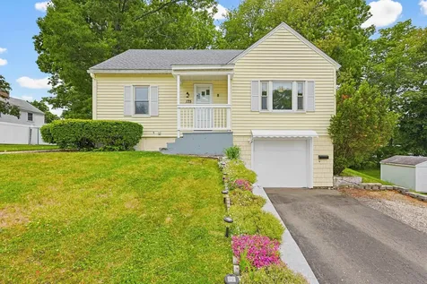 175 Peak Street Manchester NH 03104
