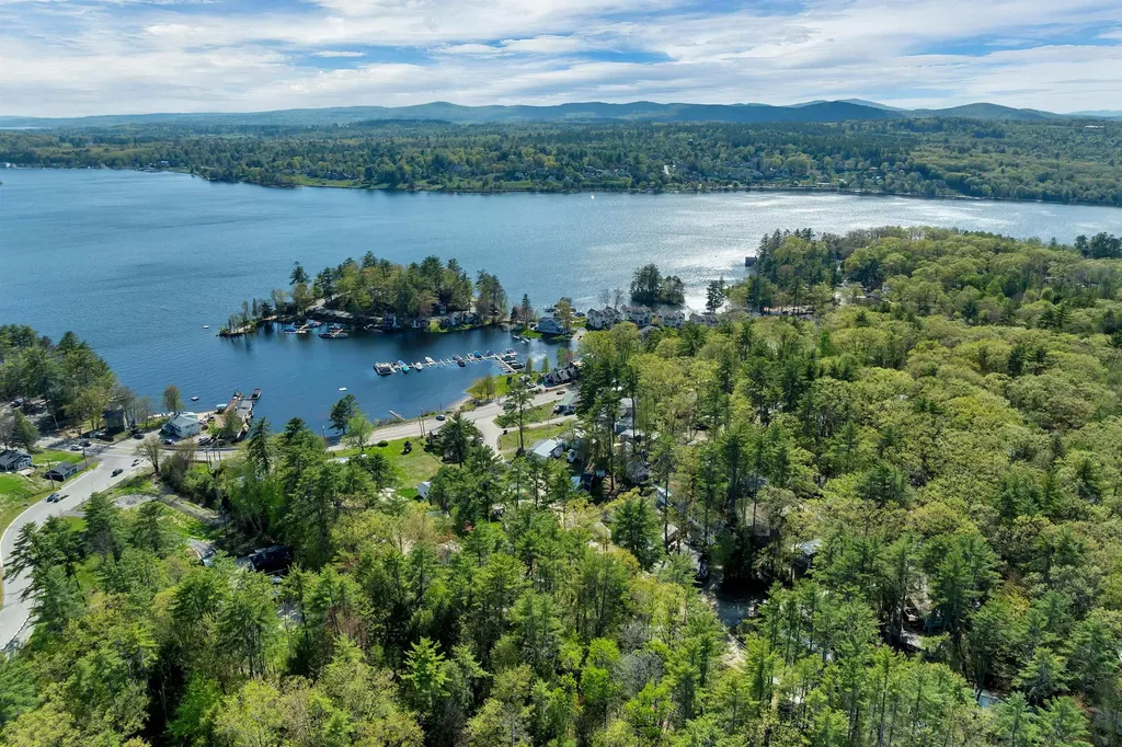 591 Weirs Boulevard Laconia NH 03246