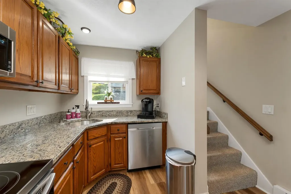 53 Evergreens Drive Laconia NH 03246