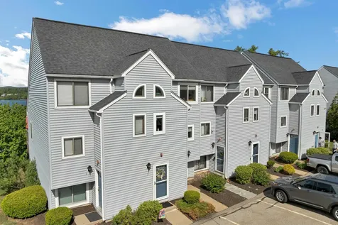 53 Evergreens Drive Laconia NH 03246