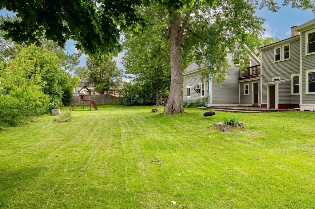 2 Lee Street Somersworth NH 03878