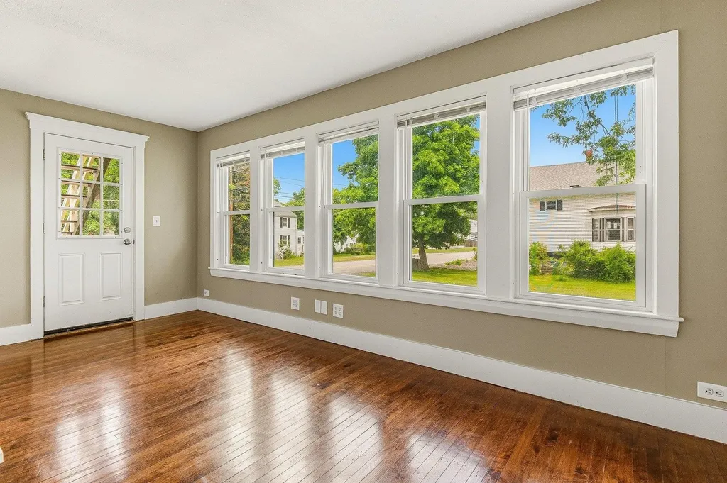 2 Lee Street Somersworth NH 03878