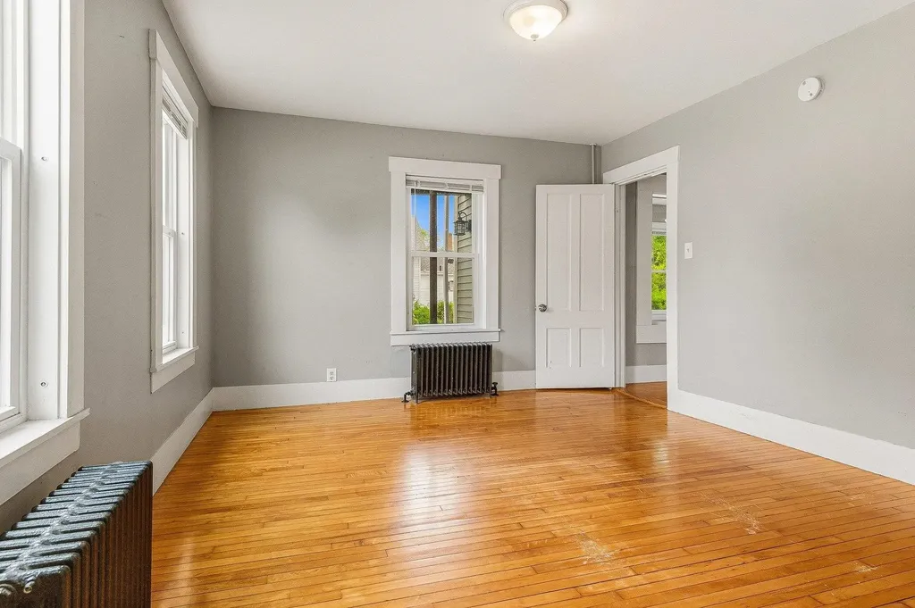 2 Lee Street Somersworth NH 03878