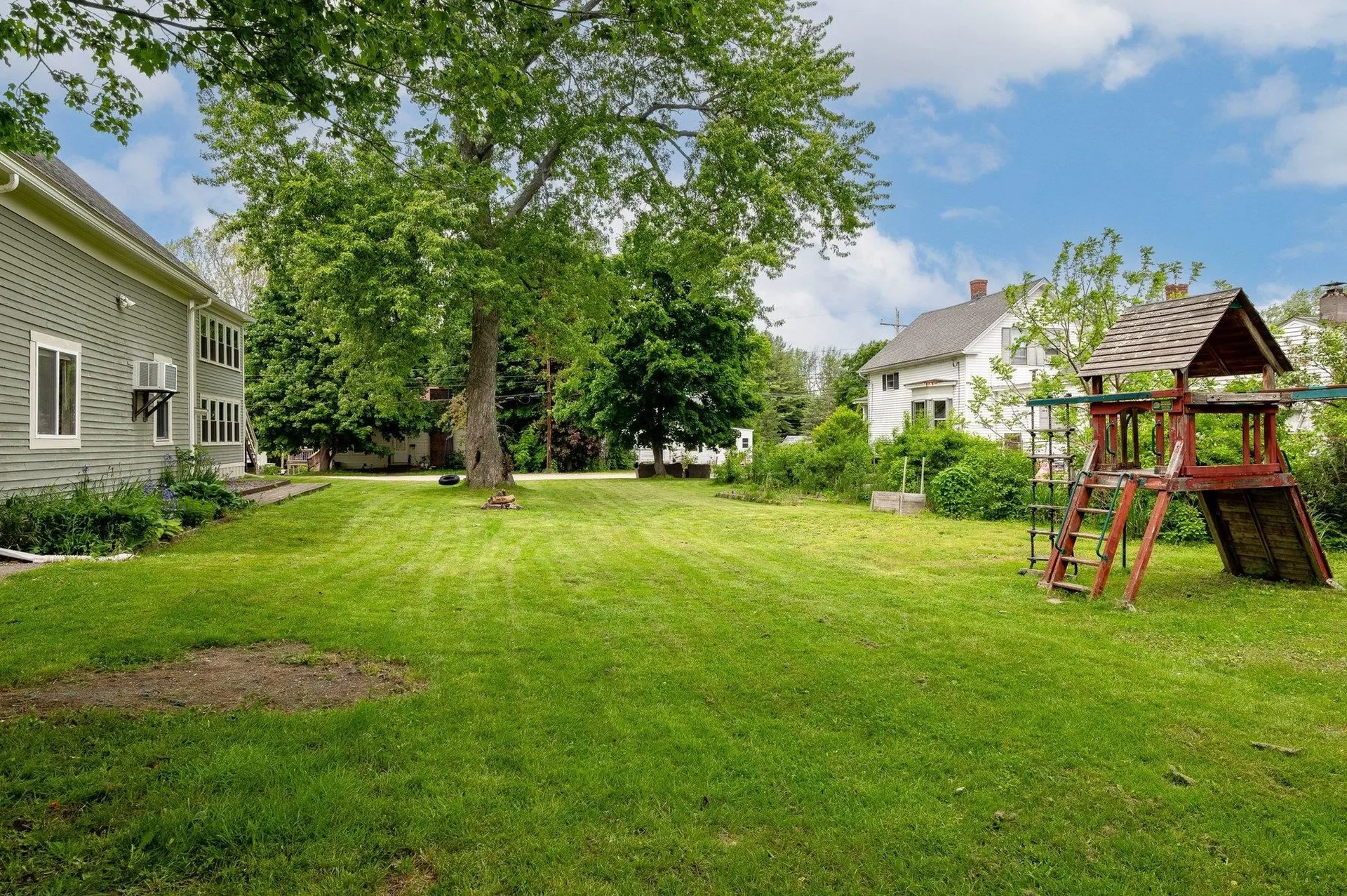 2 Lee Street Somersworth NH 03878