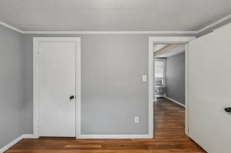 127 Franklin Street Rochester NH 03867