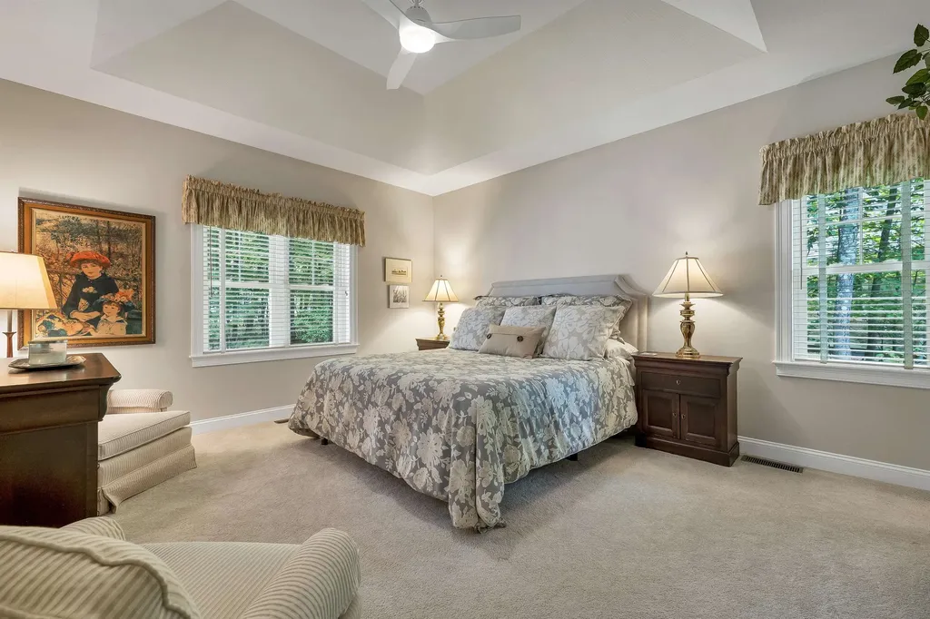 27 Sandpiper Lane Merrimack NH 03054