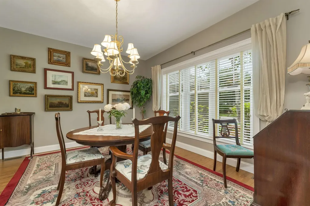 27 Sandpiper Lane Merrimack NH 03054
