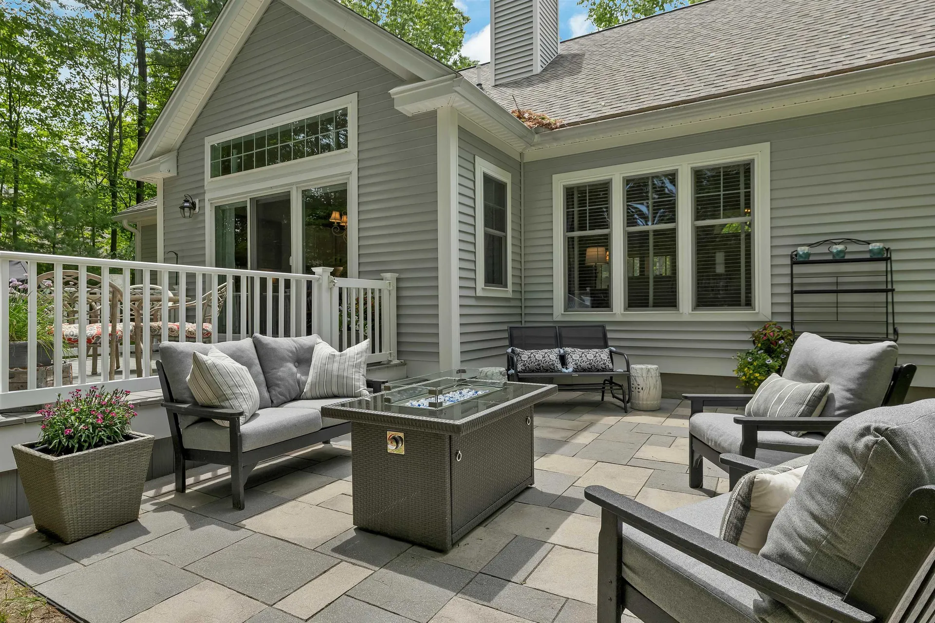 27 Sandpiper Lane Merrimack NH 03054