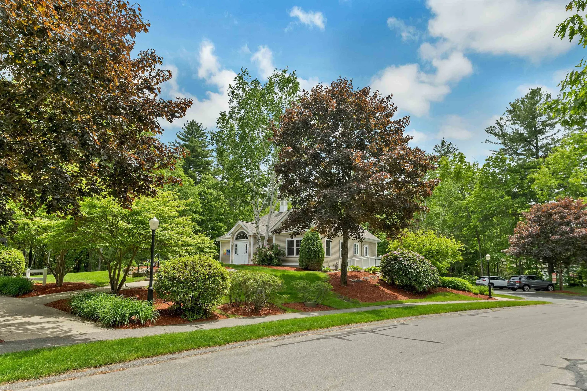 27 Sandpiper Lane Merrimack NH 03054
