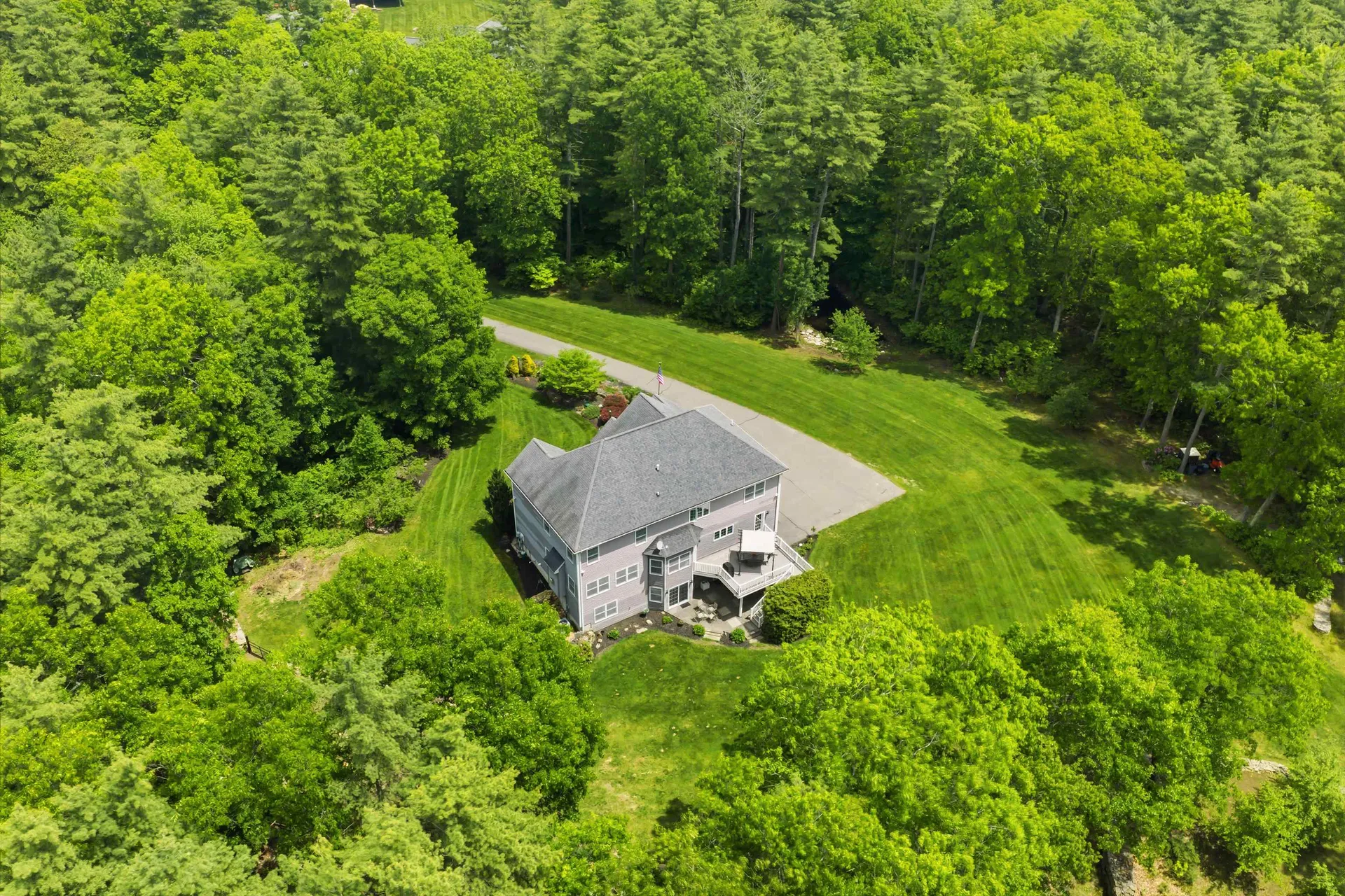 9 Deer Run Road Atkinson NH 03811