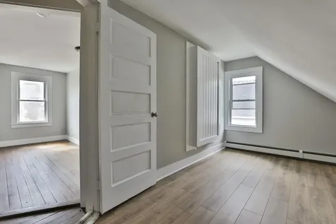 25 Beech Street Newport NH 03773