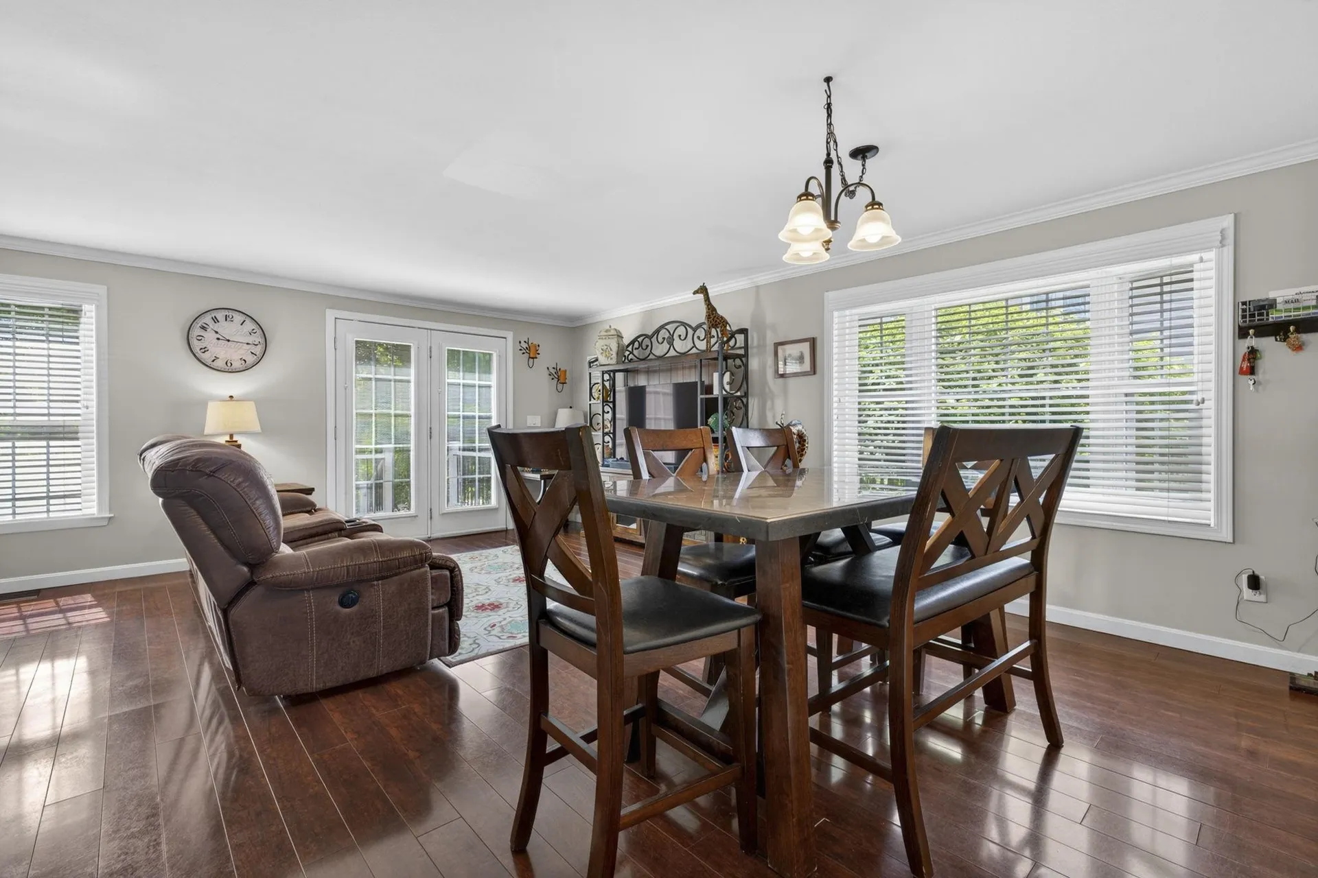 11 Sundown Drive Derry NH 03038