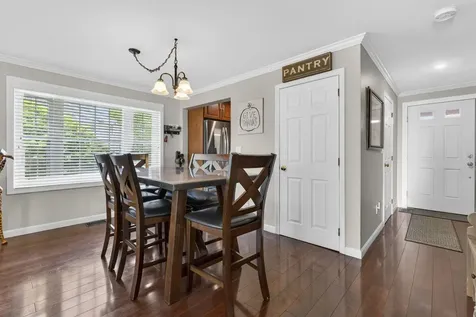 11 Sundown Drive Derry NH 03038