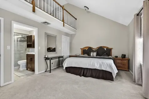 11 Sundown Drive Derry NH 03038