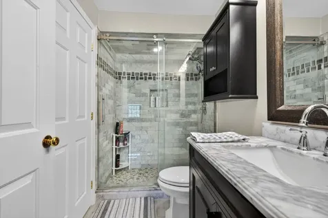 11 Sundown Drive Derry NH 03038