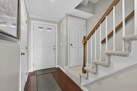 11 Sundown Drive Derry NH 03038