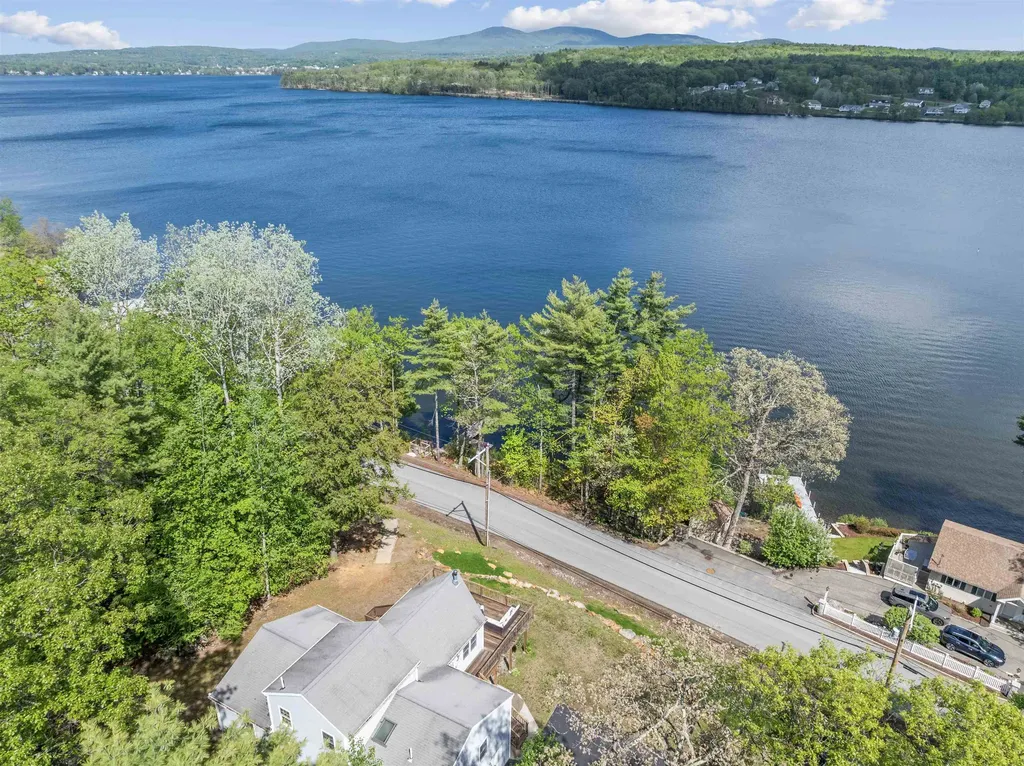 58 Lower Bay Road Sanbornton NH 03269