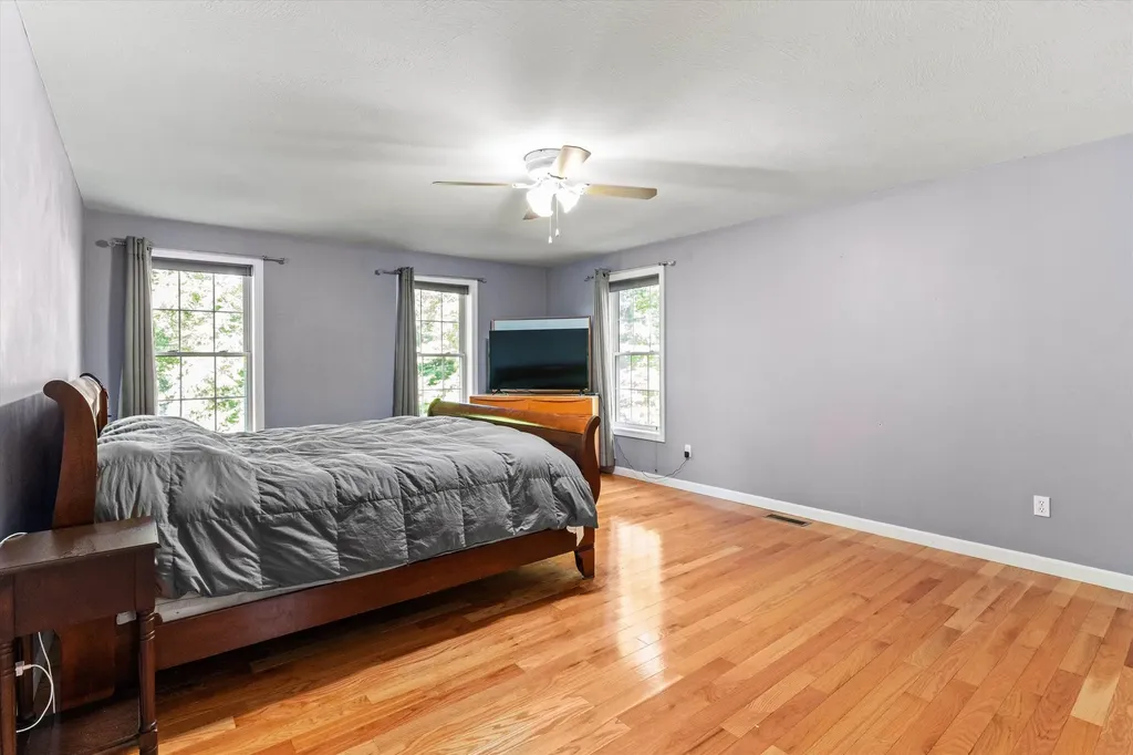 34 Chestnut Drive Allenstown NH 03275