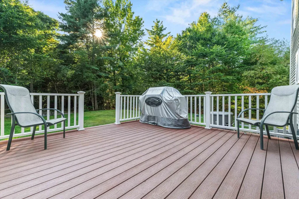 34 Chestnut Drive Allenstown NH 03275