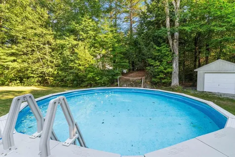 34 Chestnut Drive Allenstown NH 03275