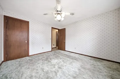 184 Green Acres Drive Manchester NH 03109