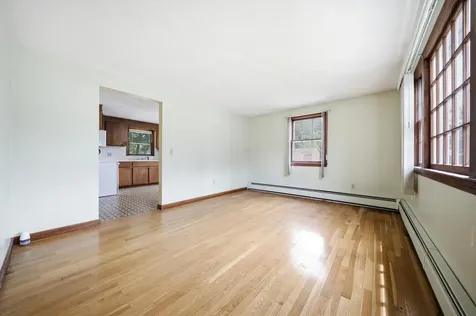 184 Green Acres Drive Manchester NH 03109