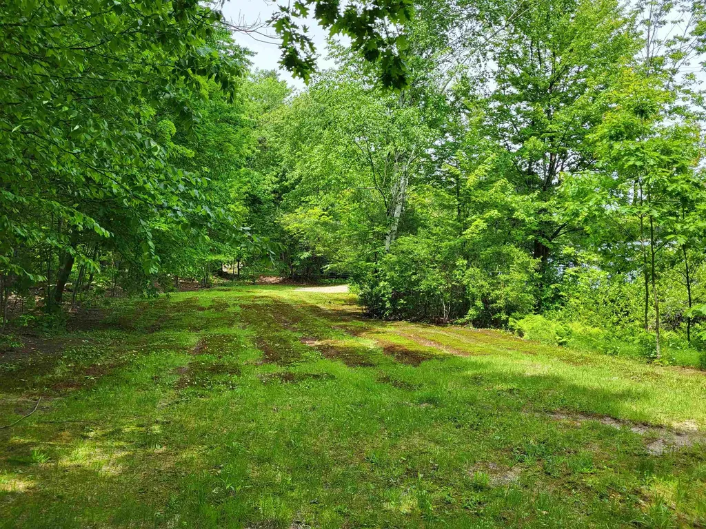 136 Martin Road Weare NH 03281