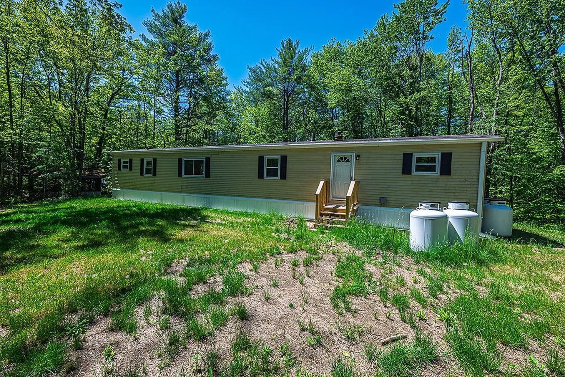 11 Gray Road Barnstead NH 03225